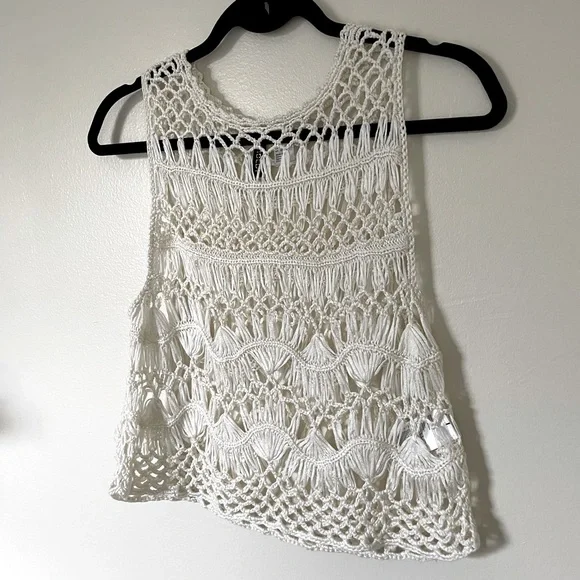 Divided H&M | White Crochet Crop Tank | Size Small - Picture 3 of 12